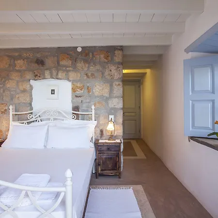בית נופש Theologos Grikos Bay (Patmos)