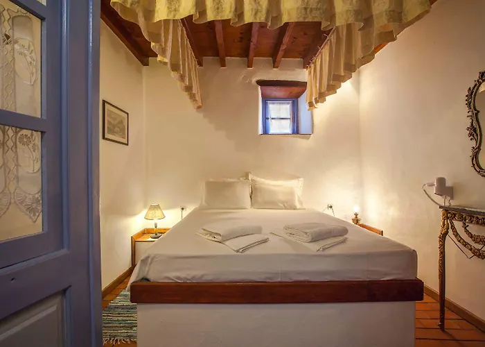 Theologos بيت للعطل