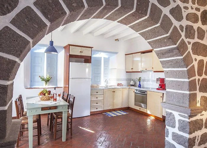 بيت للعطل Theologos Grikos Bay (Patmos)