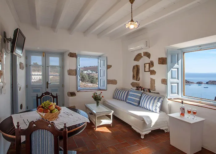 Theologos Grikos Bay (Patmos)