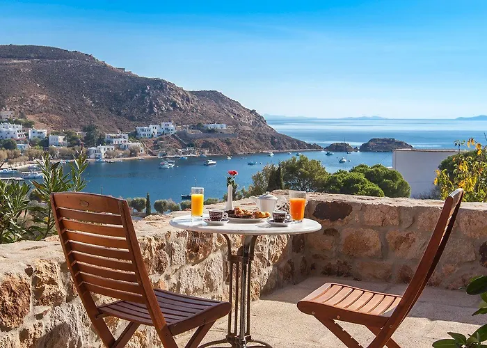 بيت للعطل Theologos Grikos Bay (Patmos)
