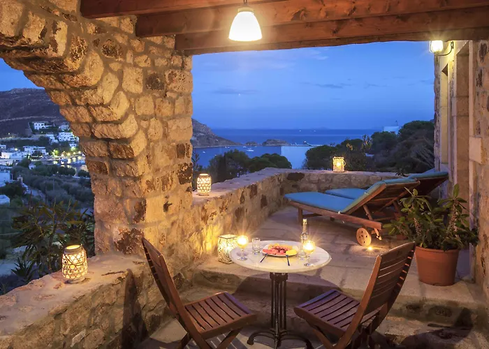 Theologos بيت للعطل