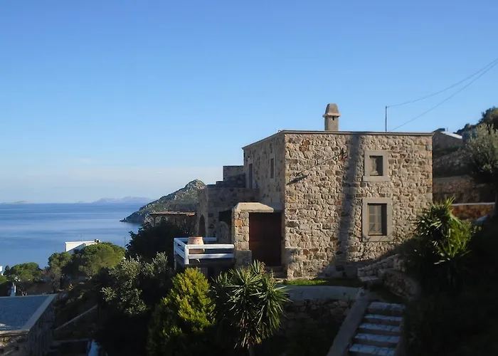 بيت للعطل Theologos Grikos Bay (Patmos)